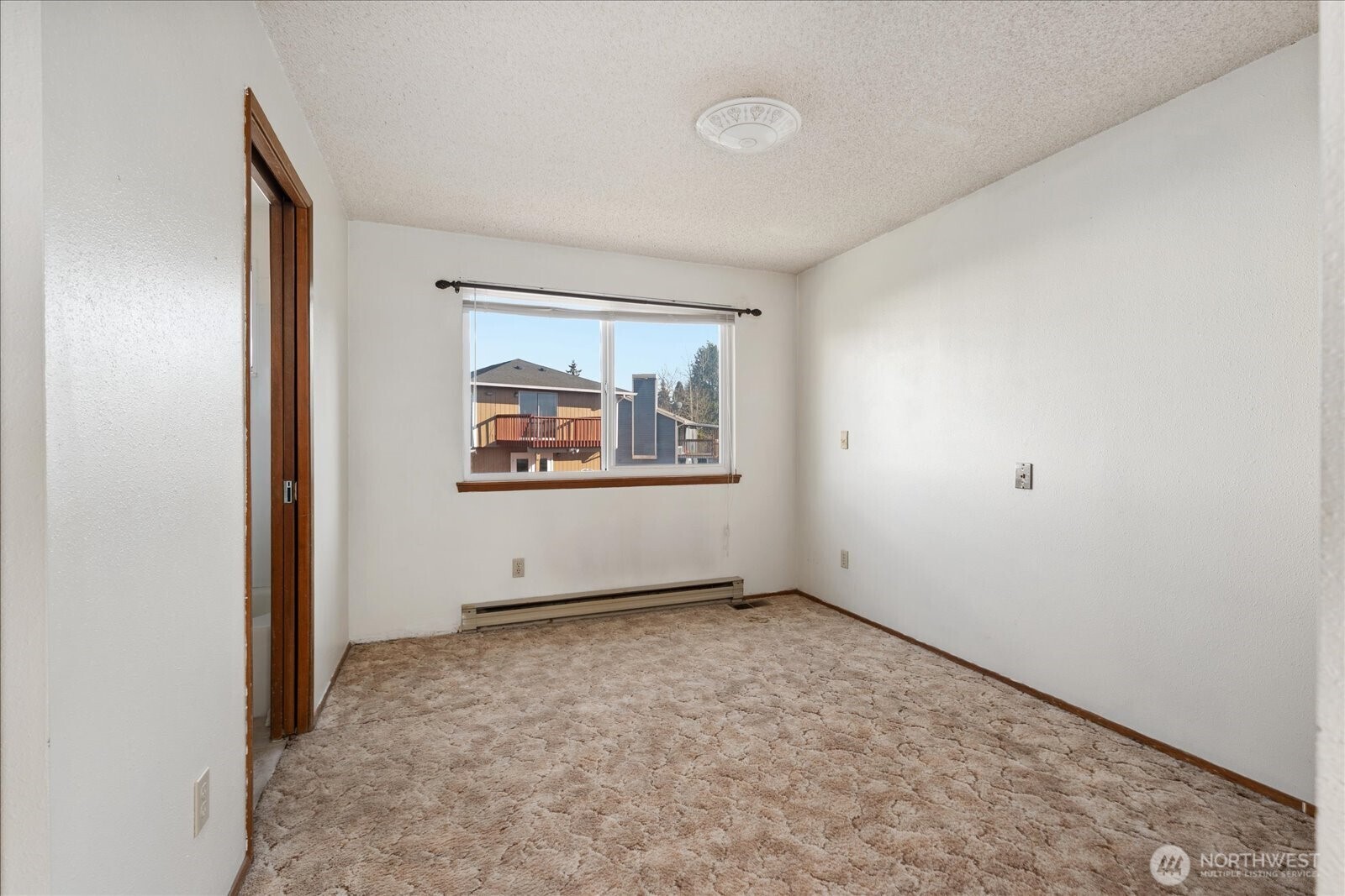 1215 S 234th Place , Des Moines, WA 98198