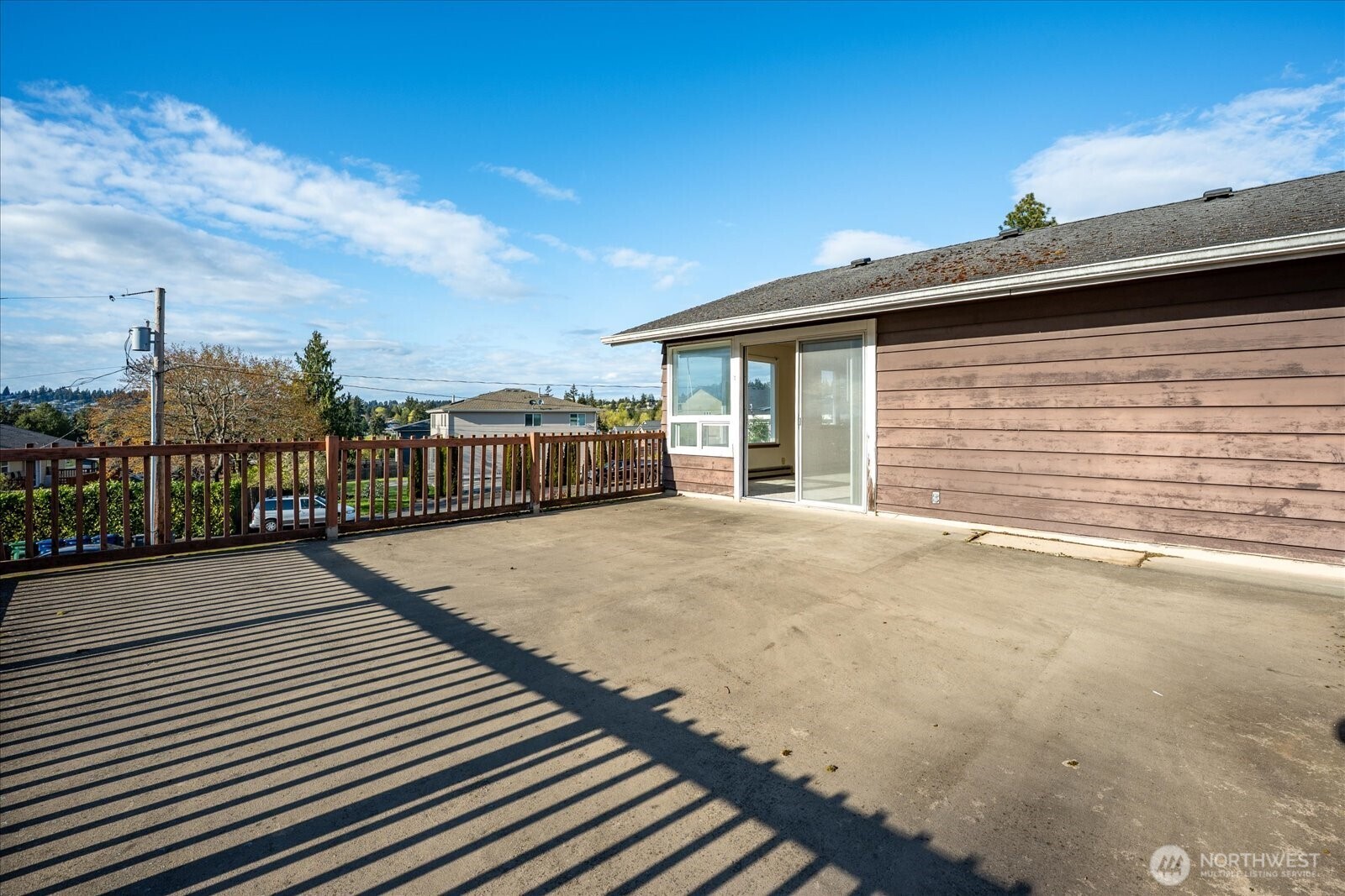 1215 S 234th Place , Des Moines, WA 98198