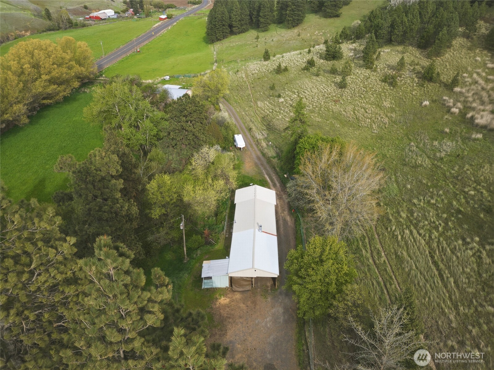 938 Patit Road , Dayton, WA 99328