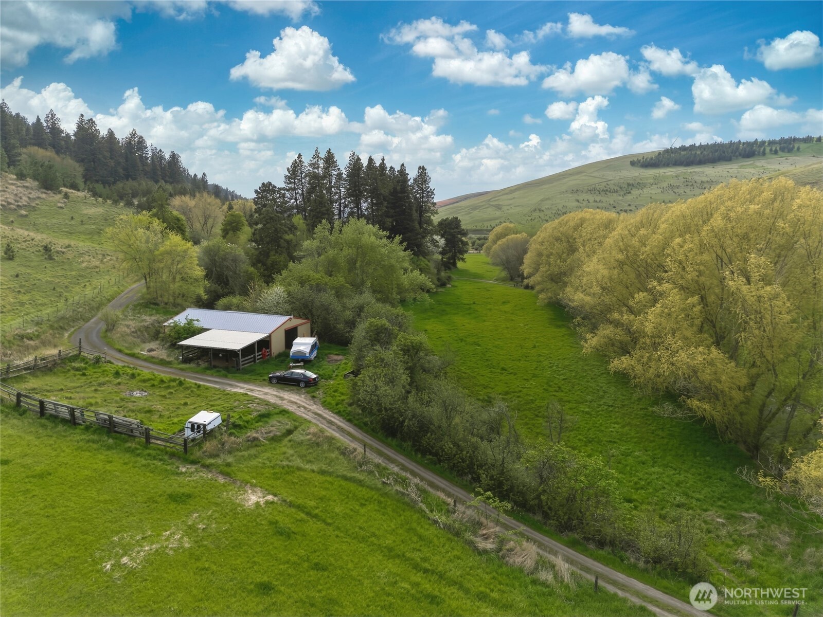 938 Patit Road , Dayton, WA 99328