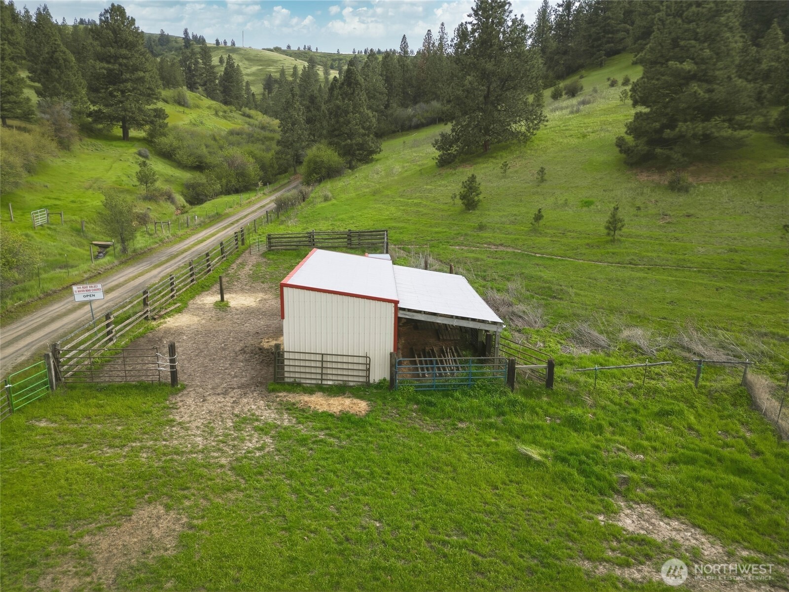 938 Patit Road , Dayton, WA 99328