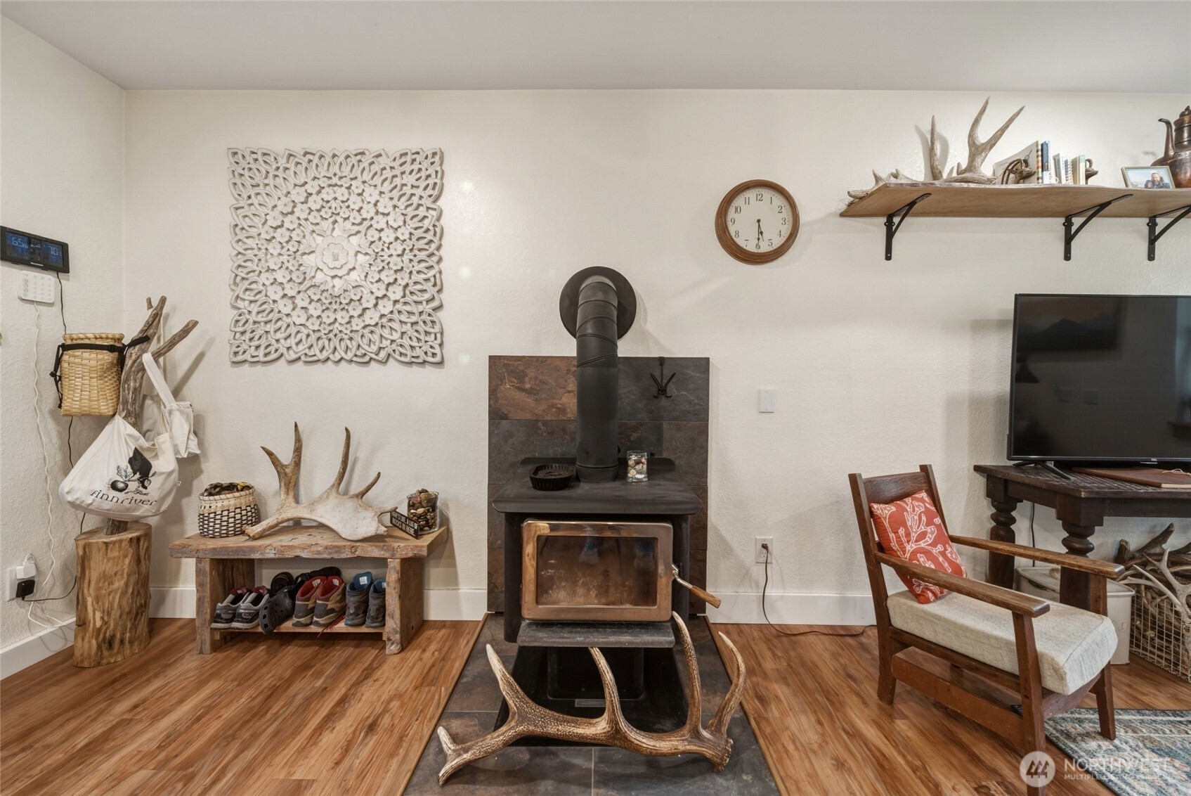 938 Patit Road , Dayton, WA 99328