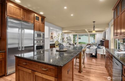 16305 SE 37th Street , Bellevue, WA 98008 - Photo 11
