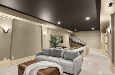 16305 SE 37th Street , Bellevue, WA 98008 - Photo 37