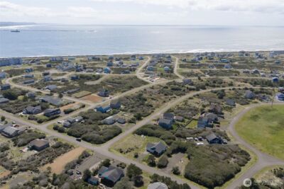408 S Bel Air Loop SW, Ocean Shores, WA 98569 - Photo 3