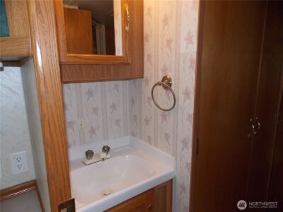 16302 Village Drive SE, Rainier, WA 98576 - Photo 23