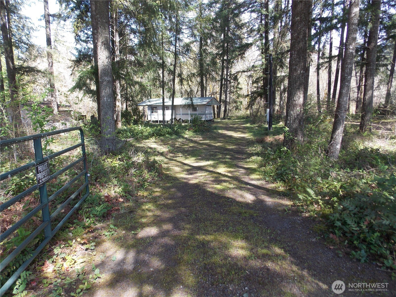 16302 Village Drive SE, Rainier, WA 98576