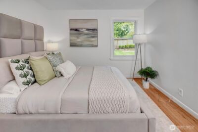 3240 W Viewmont Way W, Seattle, WA 98199 - Photo 19