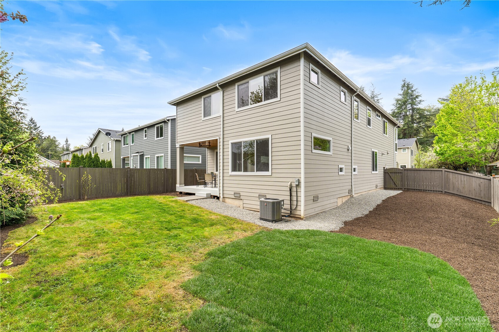 17712 88th Place NE, Bothell, WA 98011