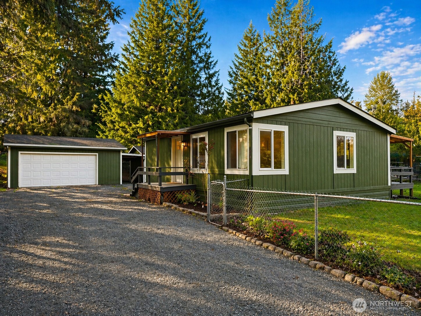 51 SE Foxglove Avenue , Shelton, WA 98584