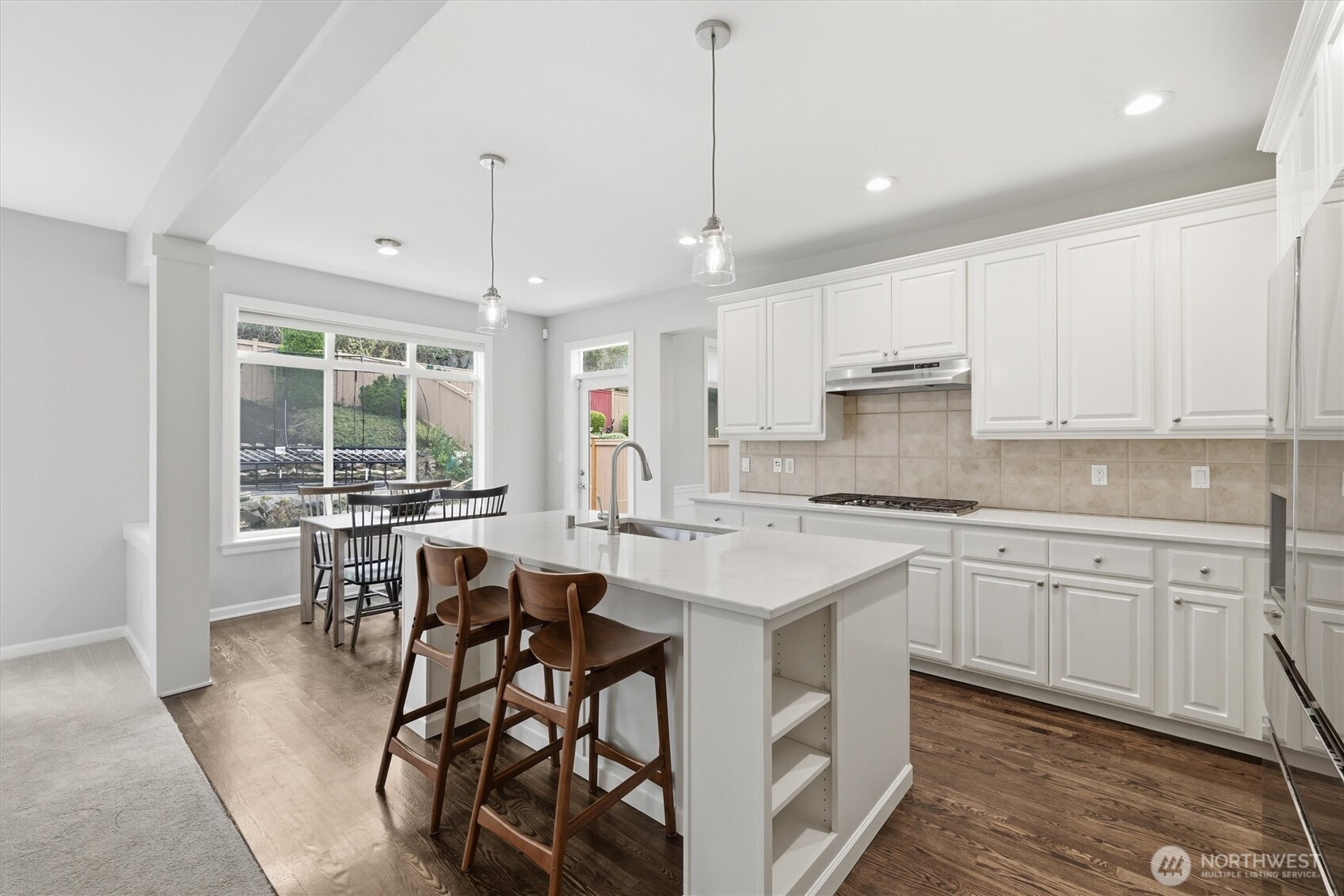 6508 E Crest View Loop SE, Snoqualmie, WA 98065
