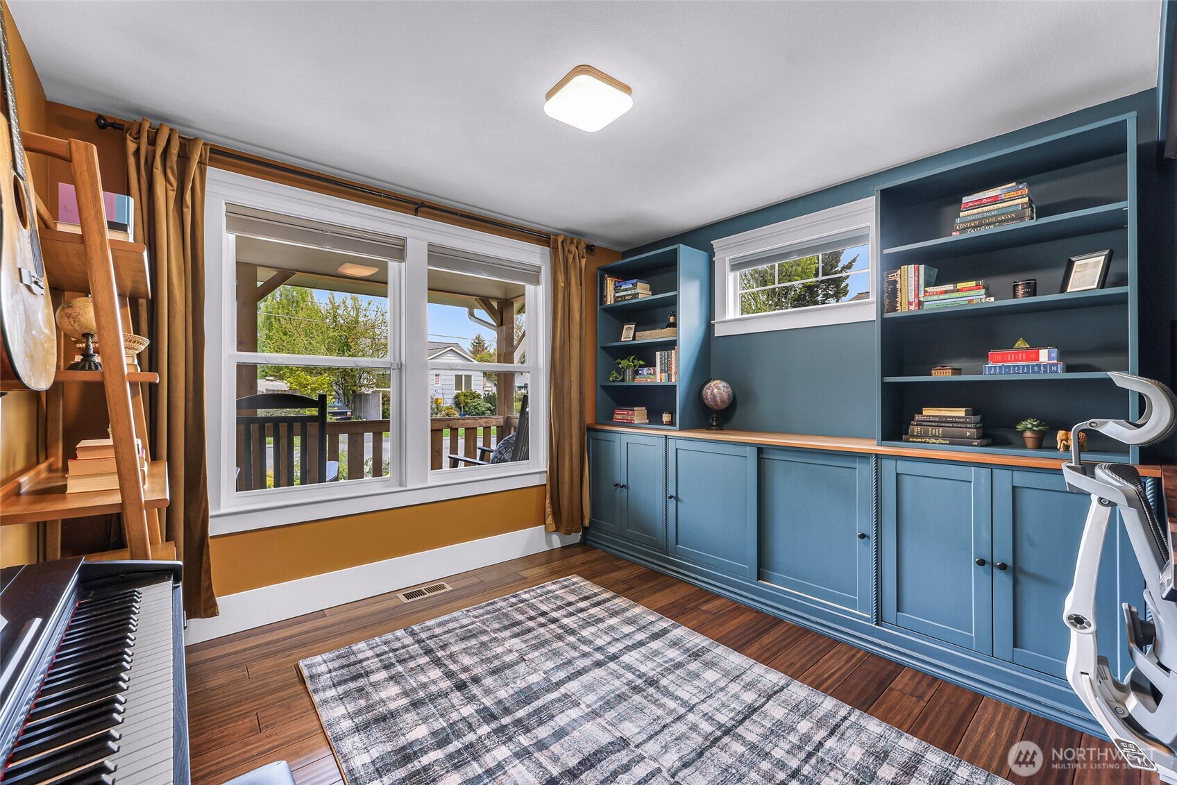 2833 NW 71st Street , Seattle, WA 98117