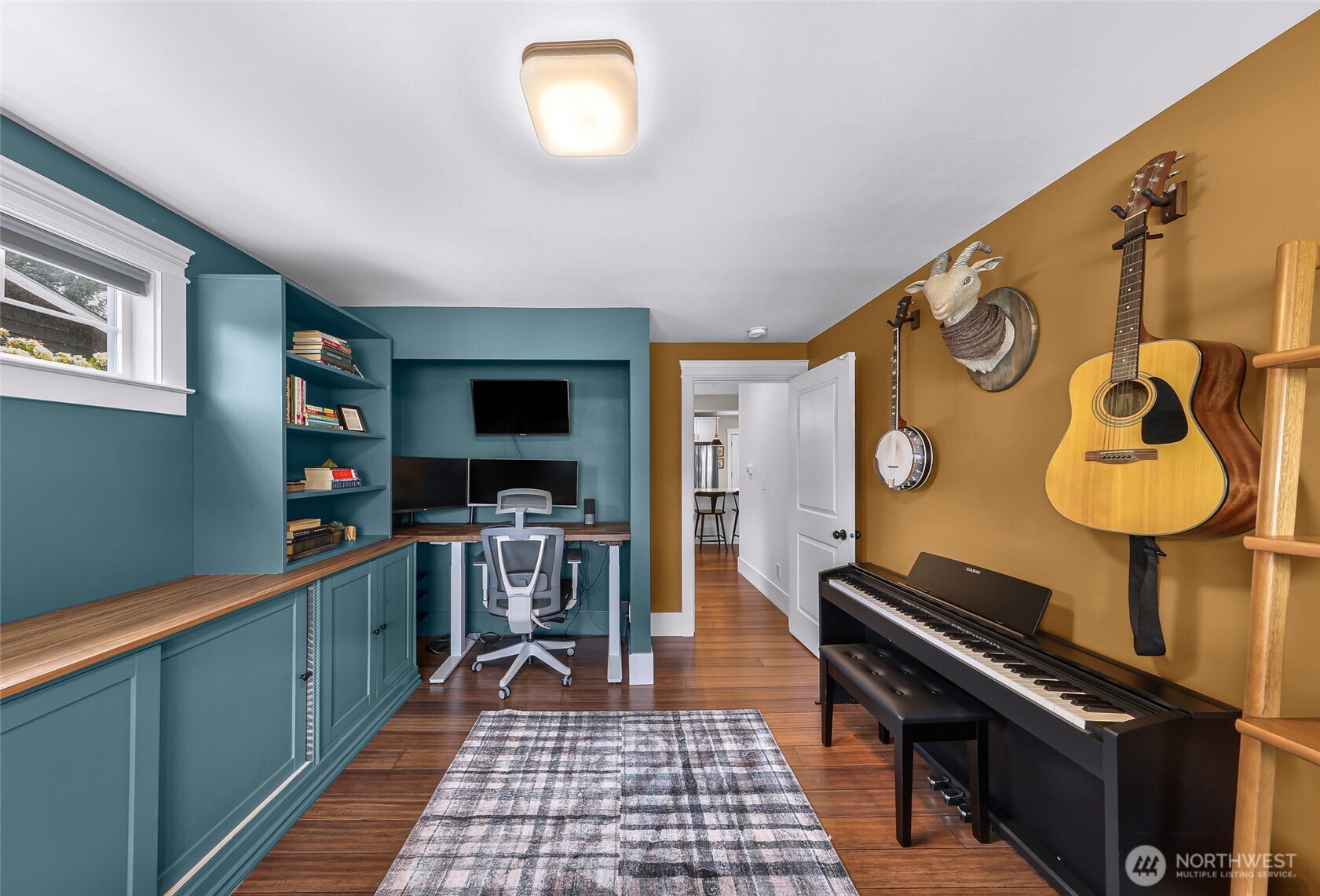2833 NW 71st Street , Seattle, WA 98117