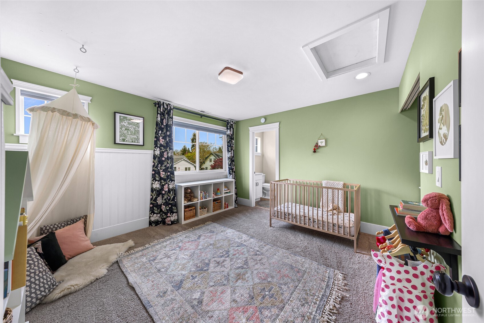 2833 NW 71st Street , Seattle, WA 98117