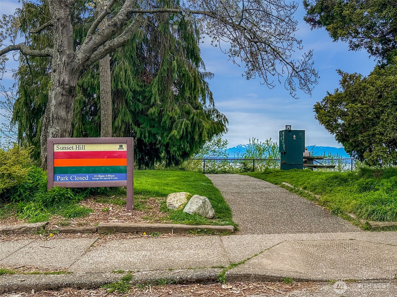 2833 NW 71st Street , Seattle, WA 98117