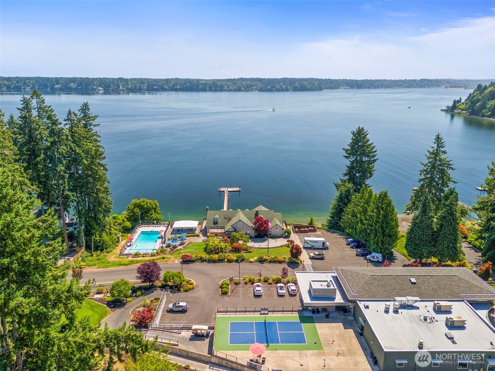 2609 Country Club Court NW, Olympia, WA 98502