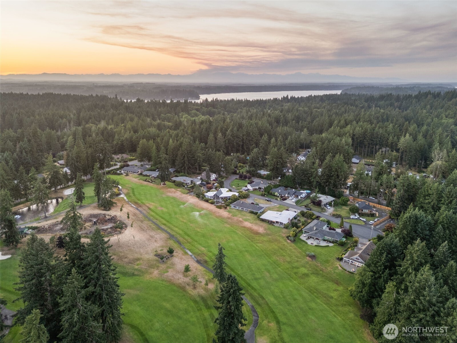2609 Country Club Court NW, Olympia, WA 98502