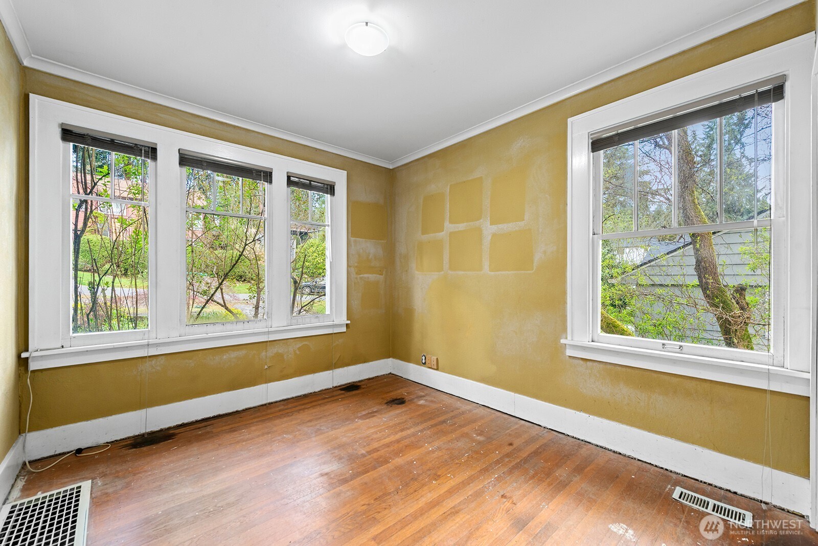14014 Palatine Avenue N, Seattle, WA 98133