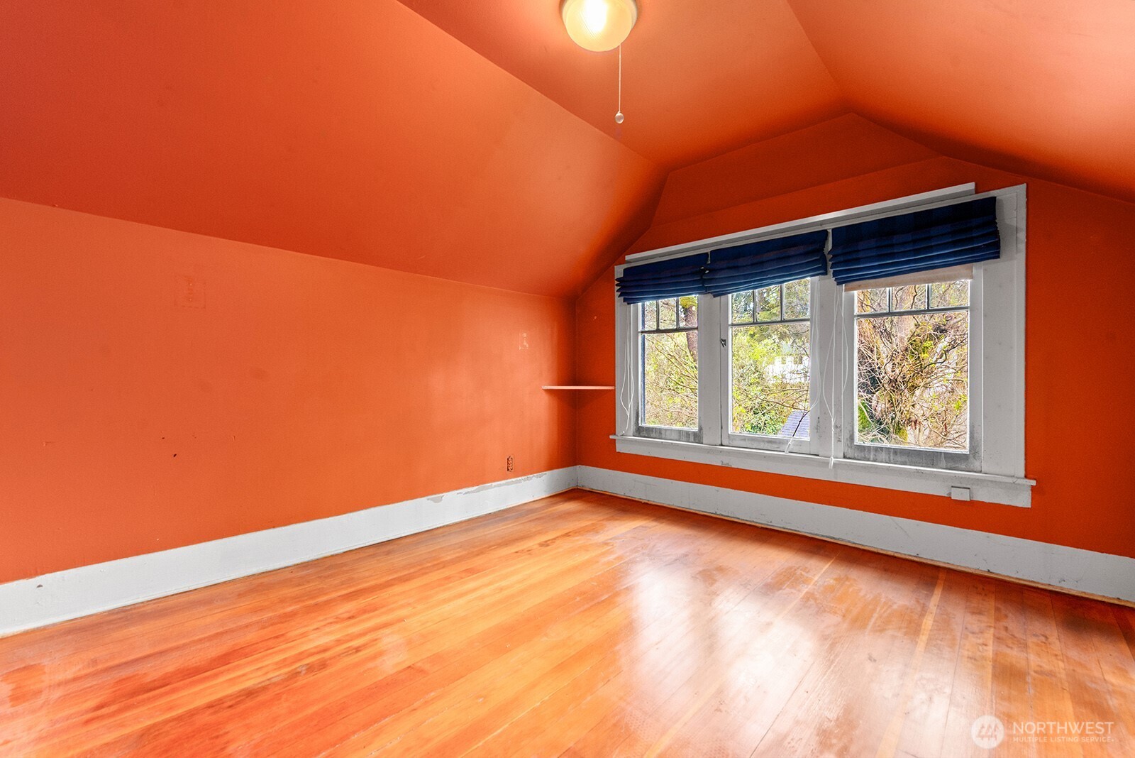 14014 Palatine Avenue N, Seattle, WA 98133