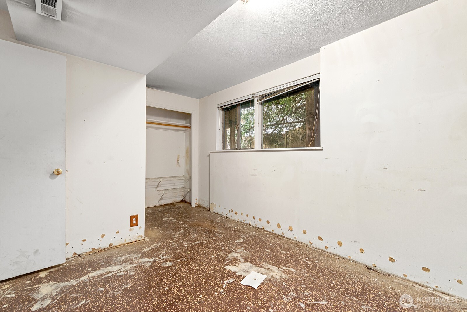 14014 Palatine Avenue N, Seattle, WA 98133