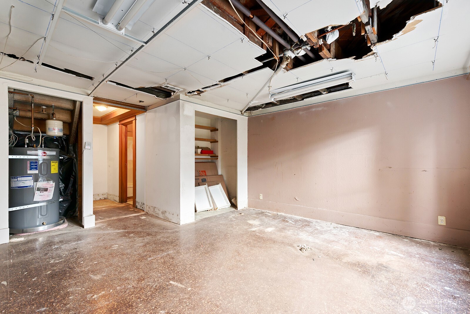 14014 Palatine Avenue N, Seattle, WA 98133