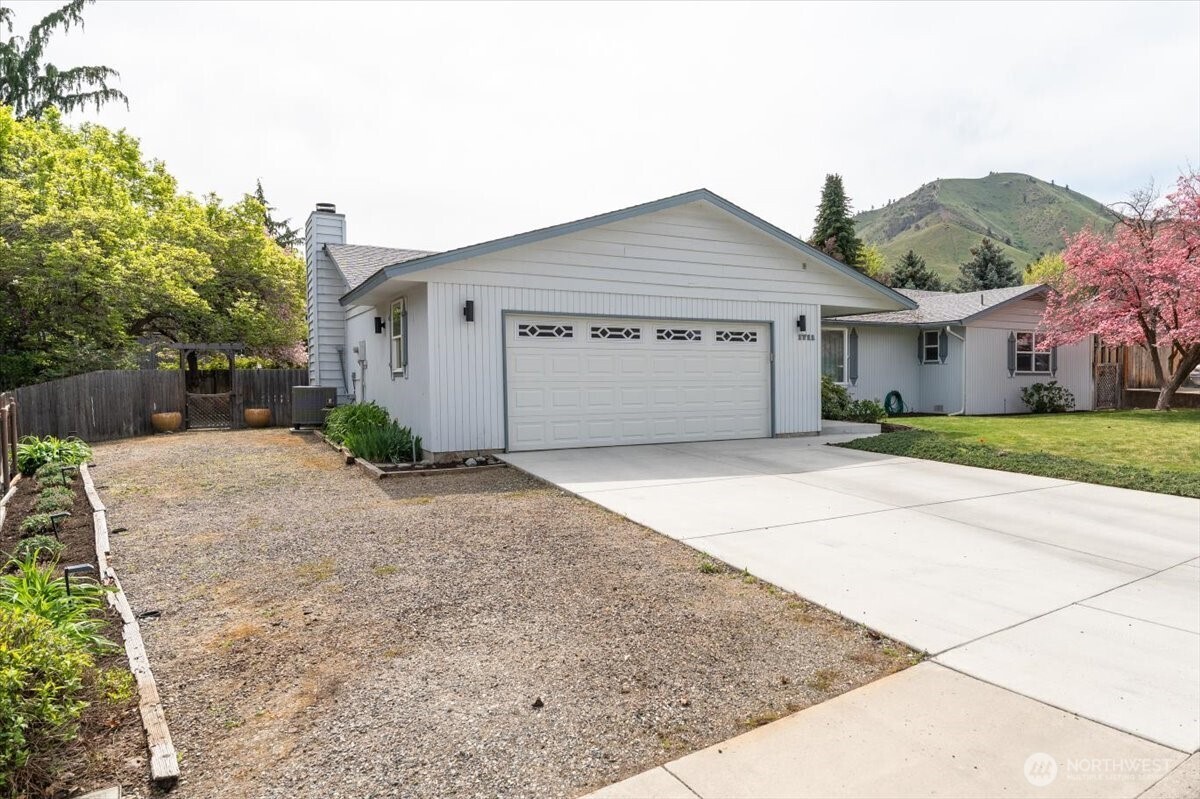 1711 Lexington Place , Wenatchee, WA 98801