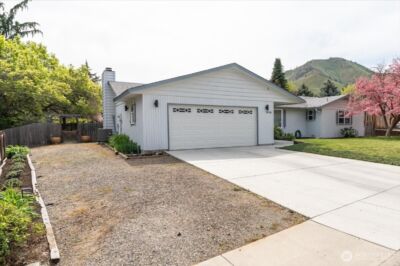 1711 Lexington Place , Wenatchee, WA 98801 - Photo 3