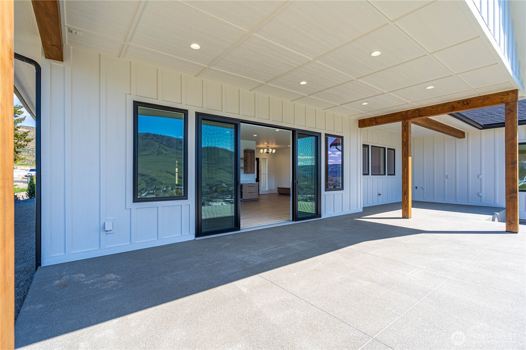 548 Harvest Ridge Drive , Chelan, WA 98816