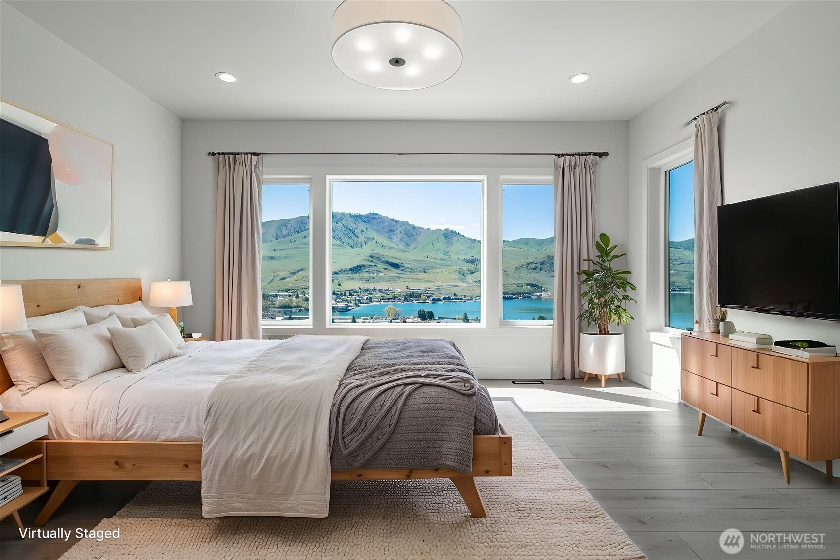 548 Harvest Ridge Drive , Chelan, WA 98816