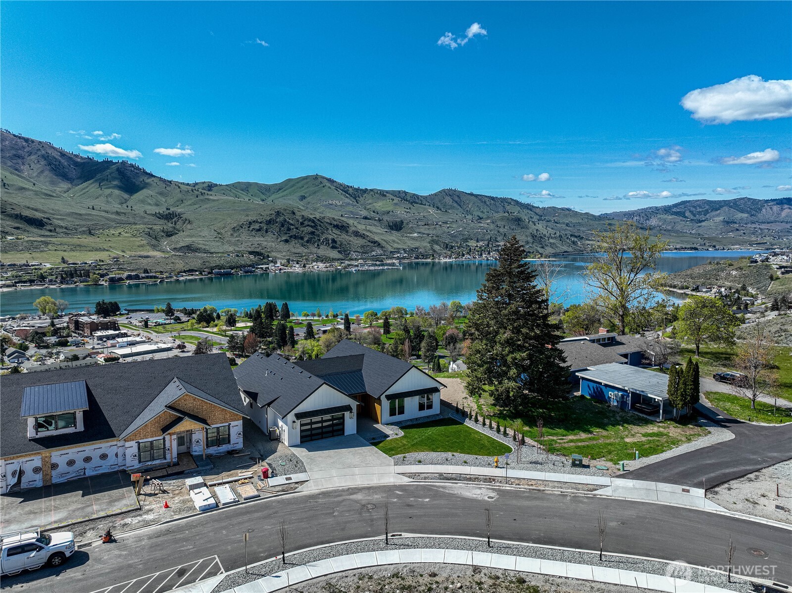548 Harvest Ridge Drive , Chelan, WA 98816