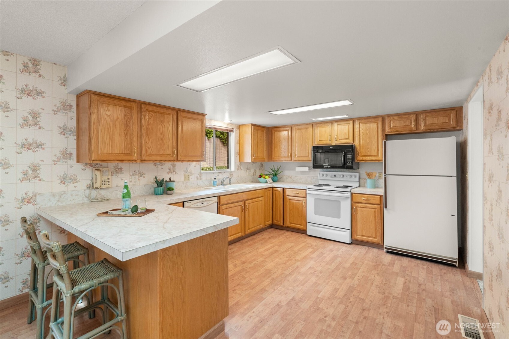 2604 Trenton Avenue NE, Bremerton, WA 98310
