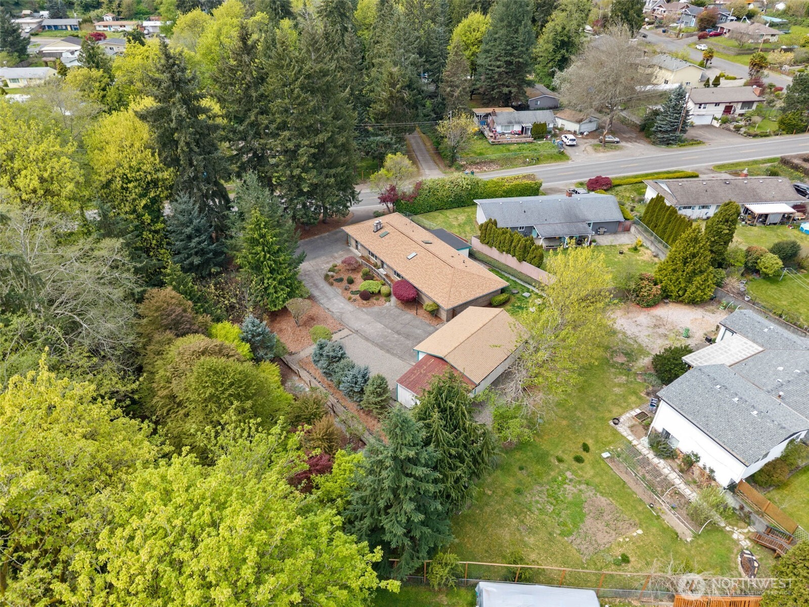 2604 Trenton Avenue NE, Bremerton, WA 98310