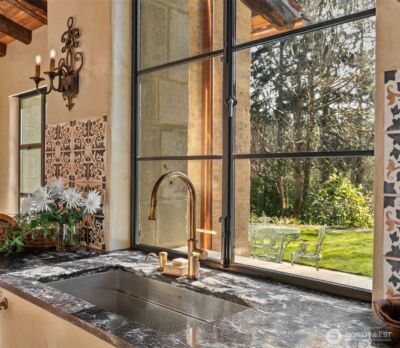 11008 N Deer Drive , Woodway, WA 98020 - Photo 15
