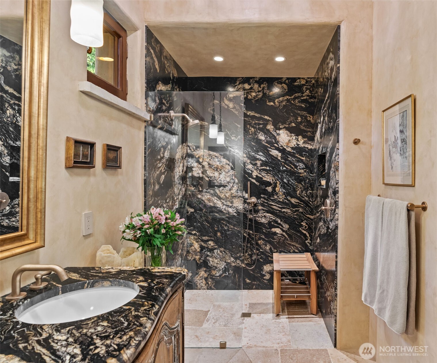 11008 N Deer Drive , Woodway, WA 98020