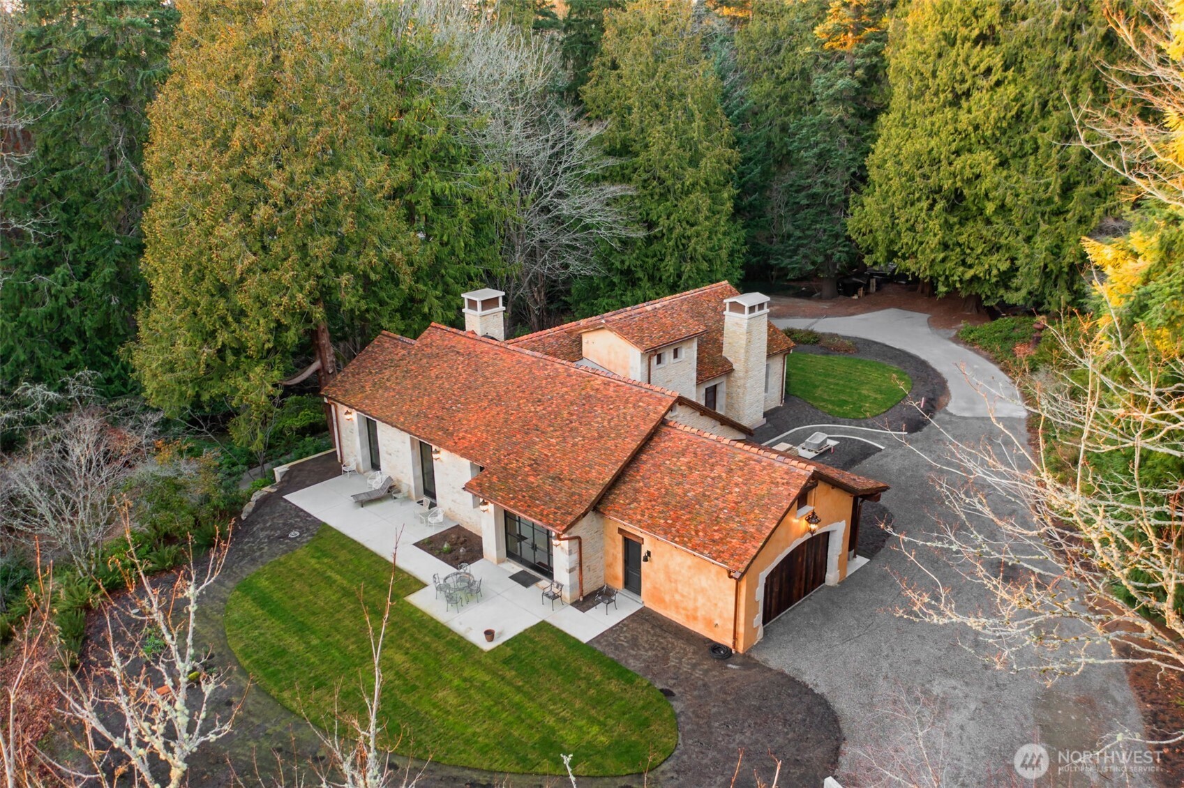 11008 N Deer Drive , Woodway, WA 98020