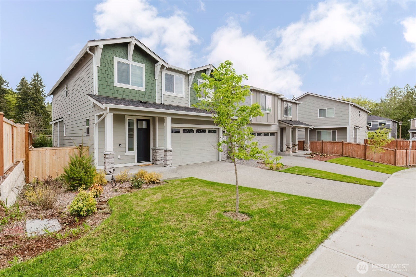 2092 NE Norseman Way , Poulsbo, WA 98370