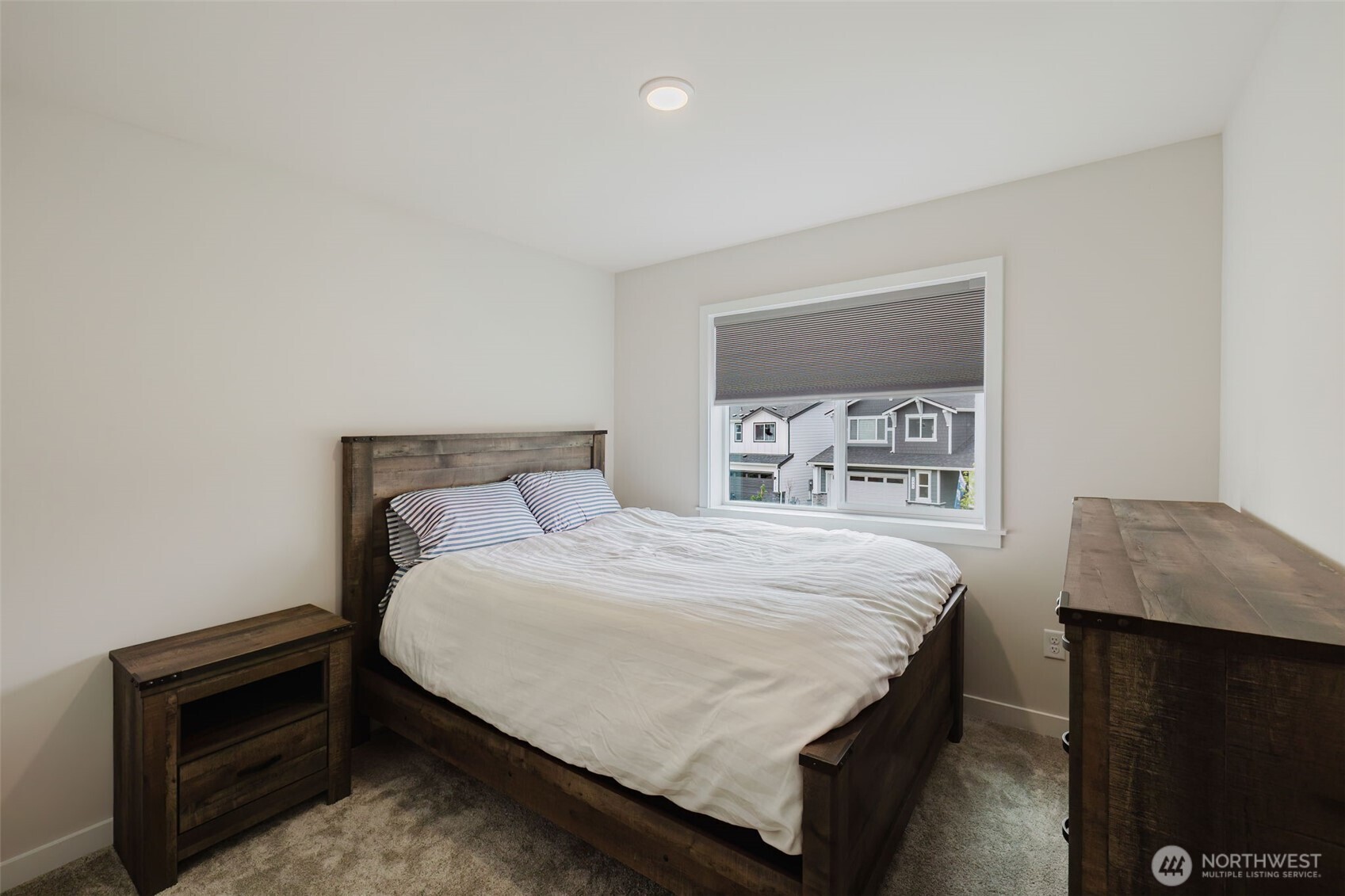 2092 NE Norseman Way , Poulsbo, WA 98370