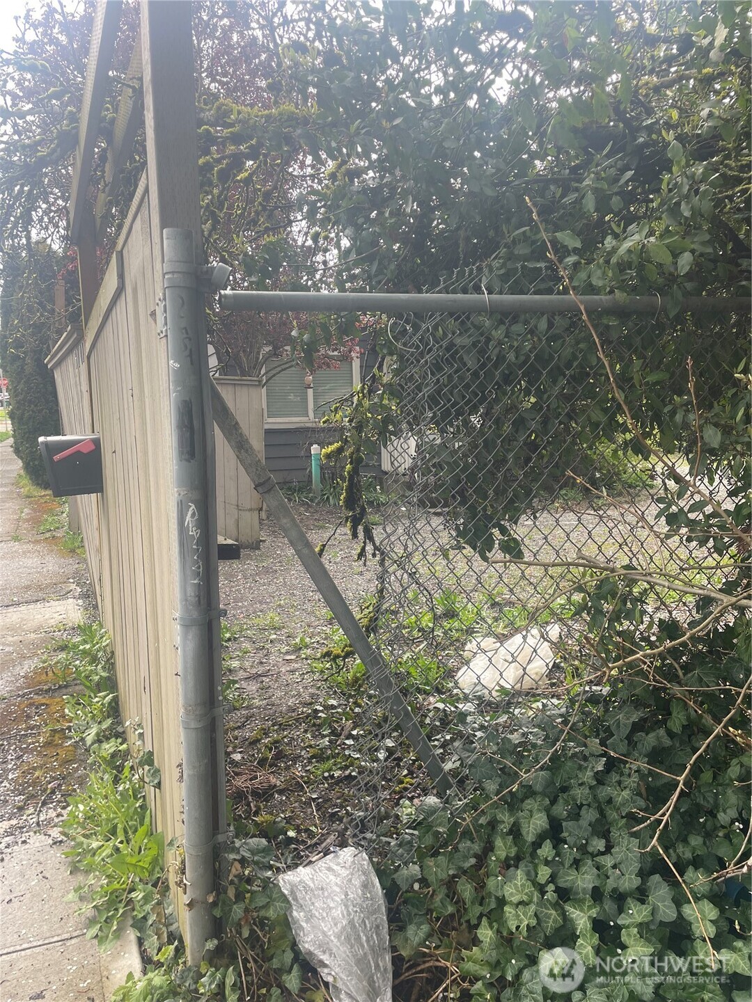 3101 S Walden Street , Seattle, WA 98144