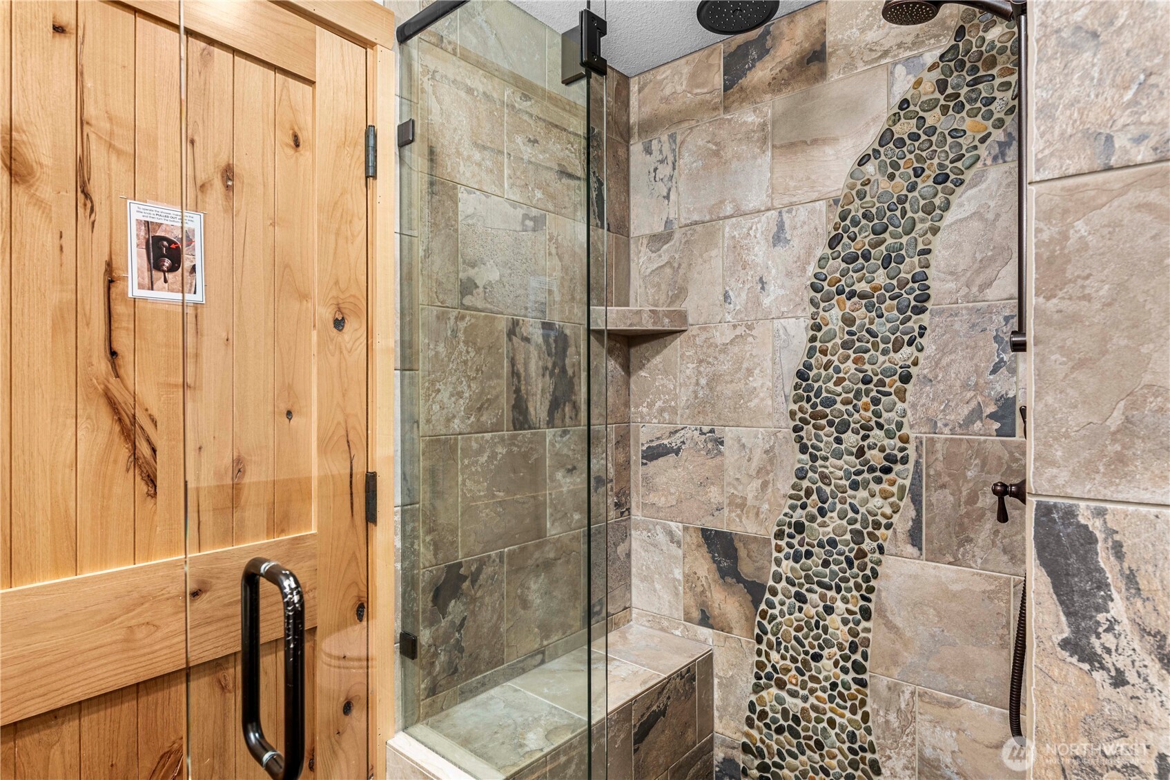 9864 E Leavenworth Road , Leavenworth, WA 98826