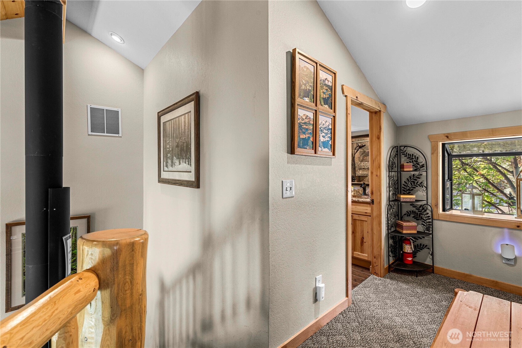 9864 E Leavenworth Road , Leavenworth, WA 98826