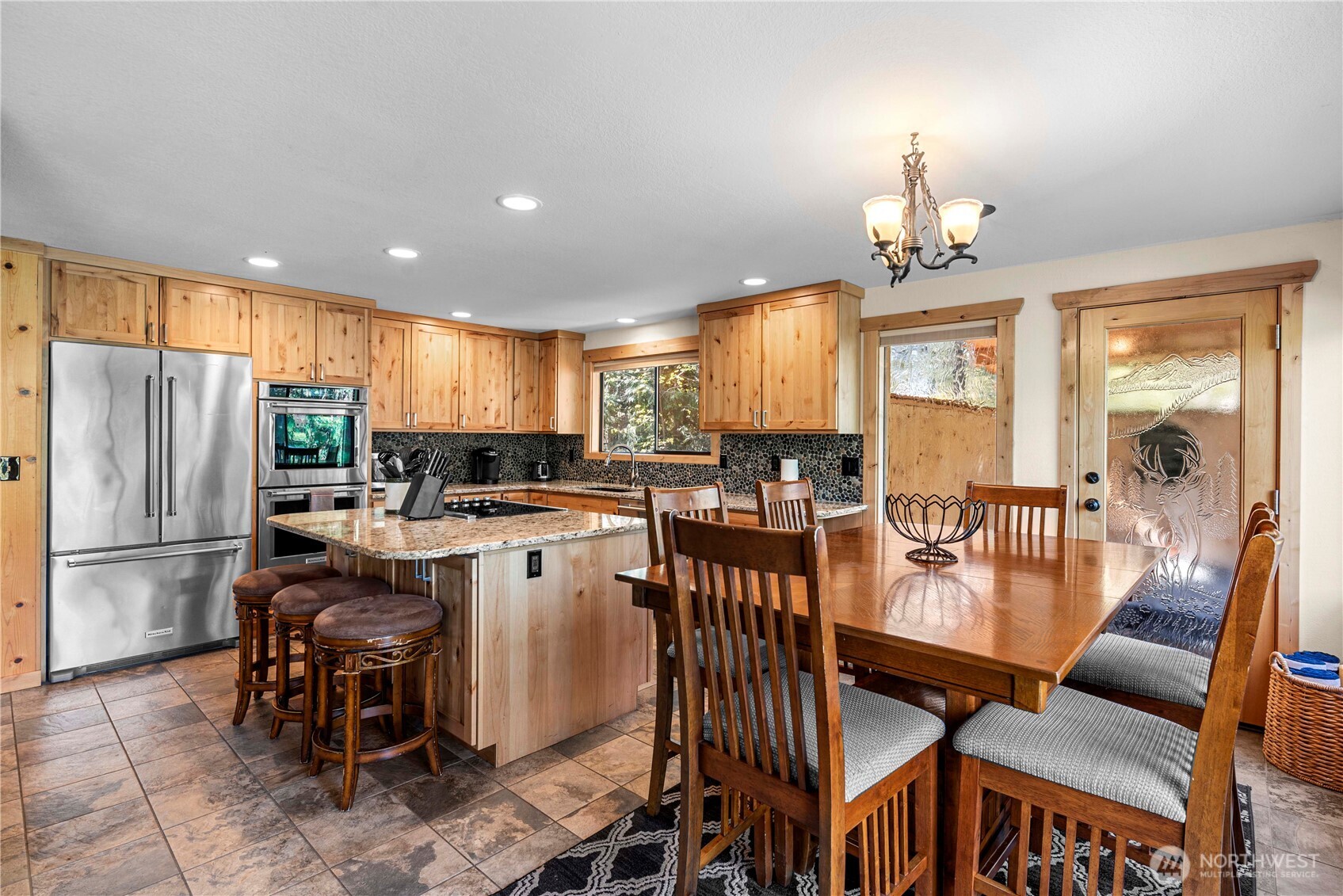 9864 E Leavenworth Road , Leavenworth, WA 98826