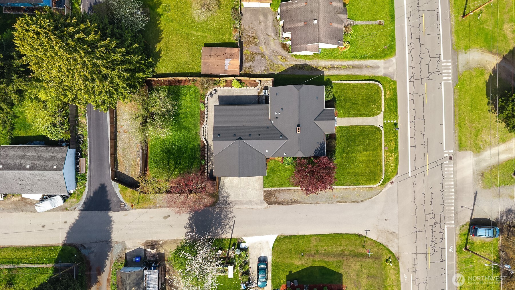 5810 Commercial Avenue , Everett, WA 98203