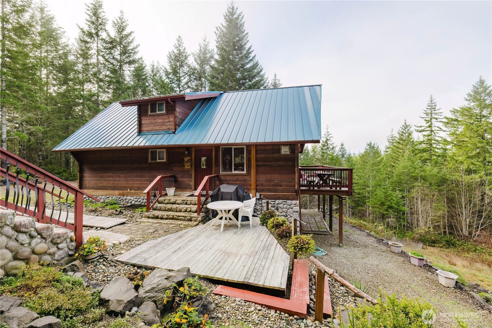 62 NE Southridge Drive , Belfair, WA 98528