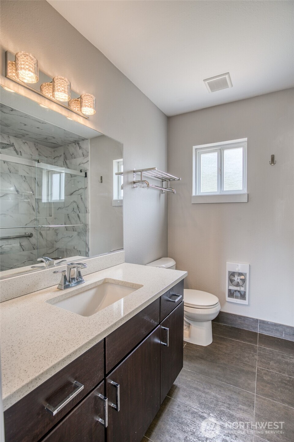 260 Ocean shores Boulevard SW, Ocean Shores, WA 98569