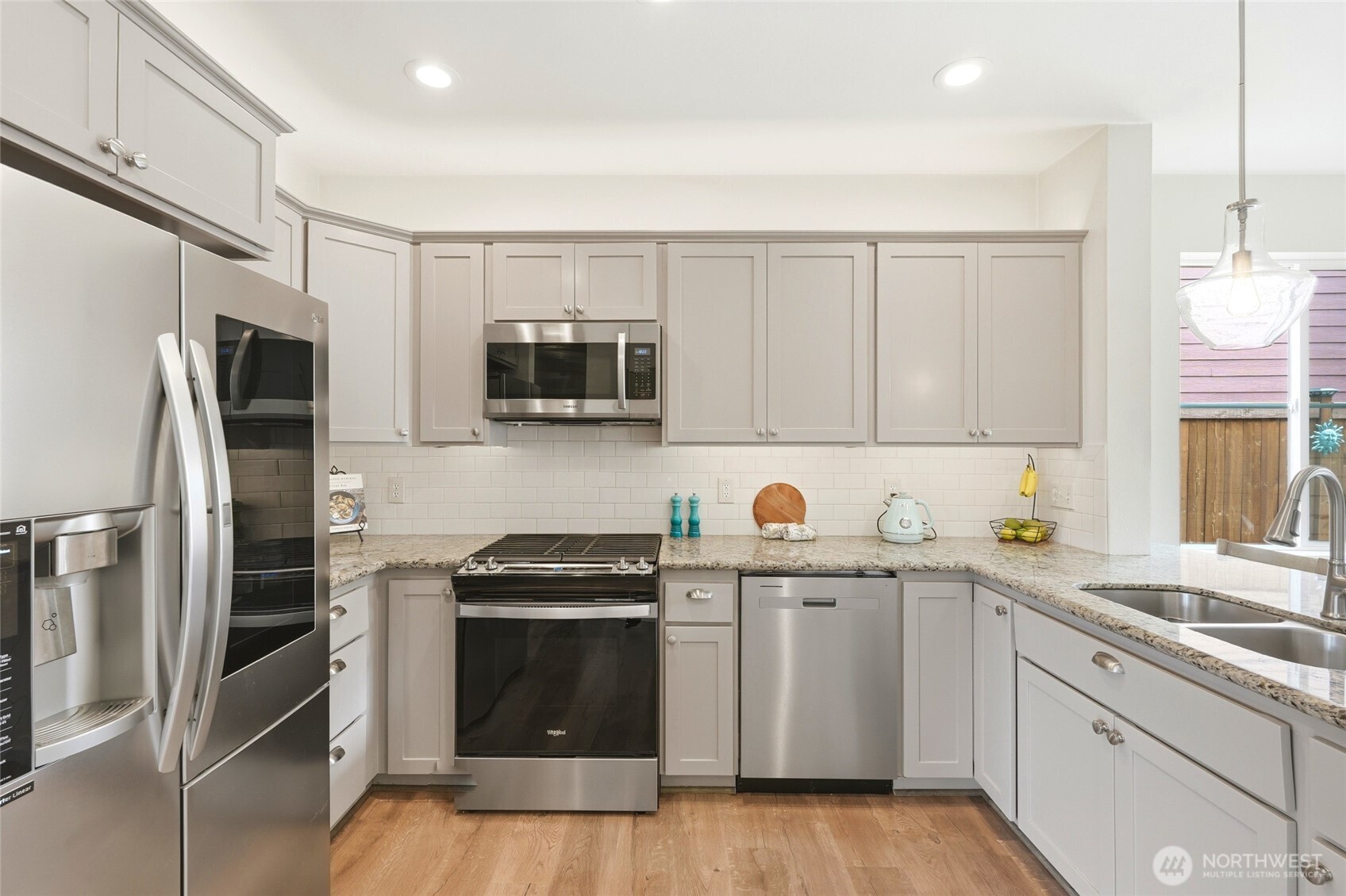 2773 NE Magnolia Street , Issaquah, WA 98029