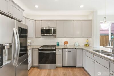 2773 NE Magnolia Street , Issaquah, WA 98029 - Photo 12