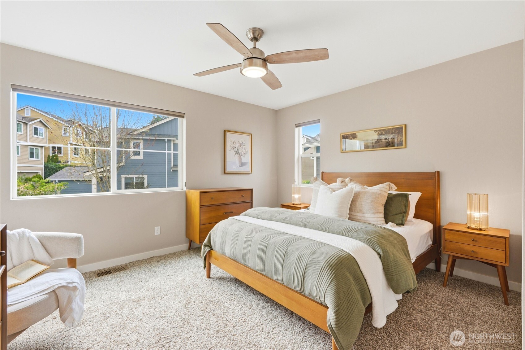 2773 NE Magnolia Street , Issaquah, WA 98029