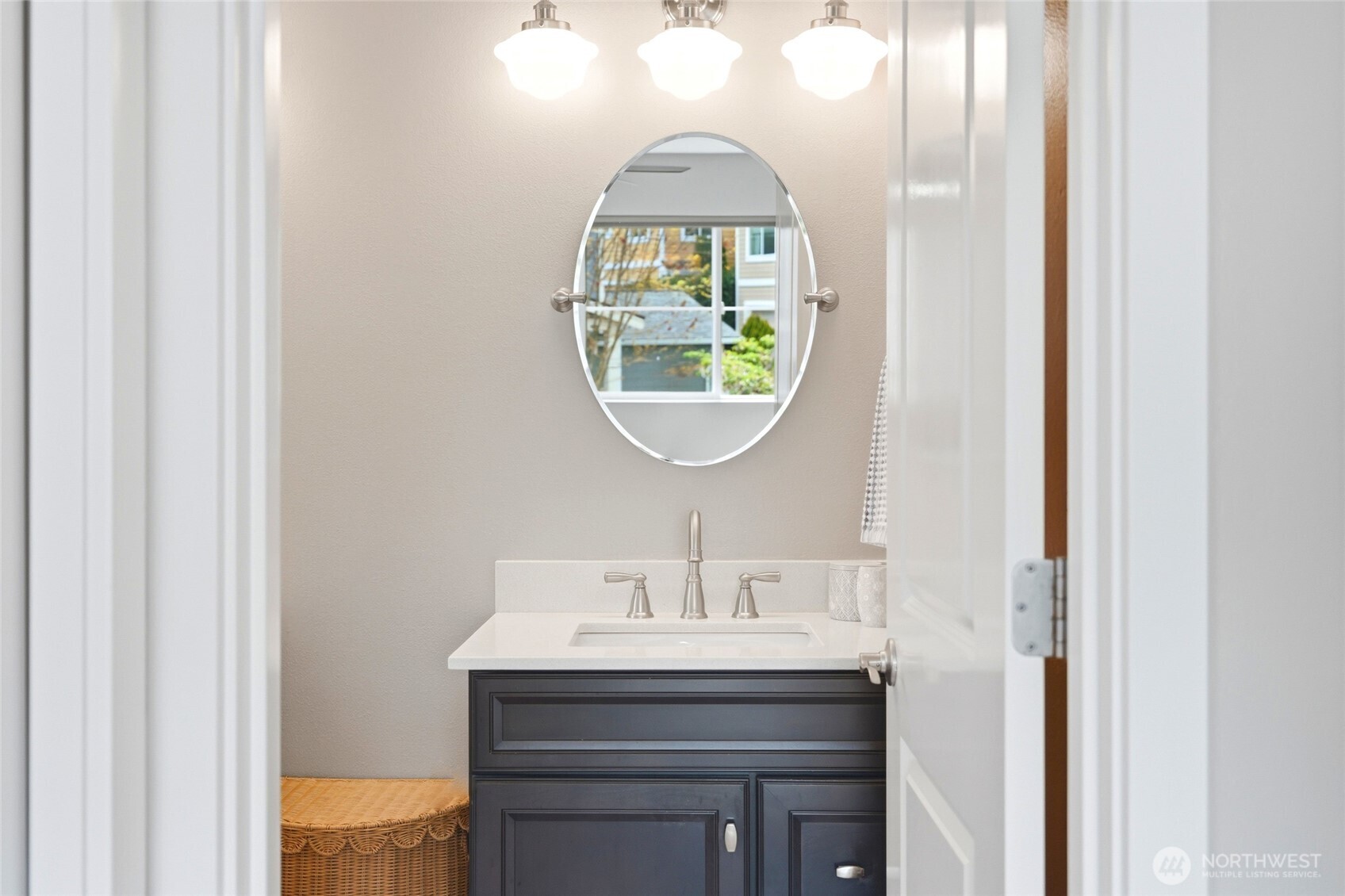2773 NE Magnolia Street , Issaquah, WA 98029