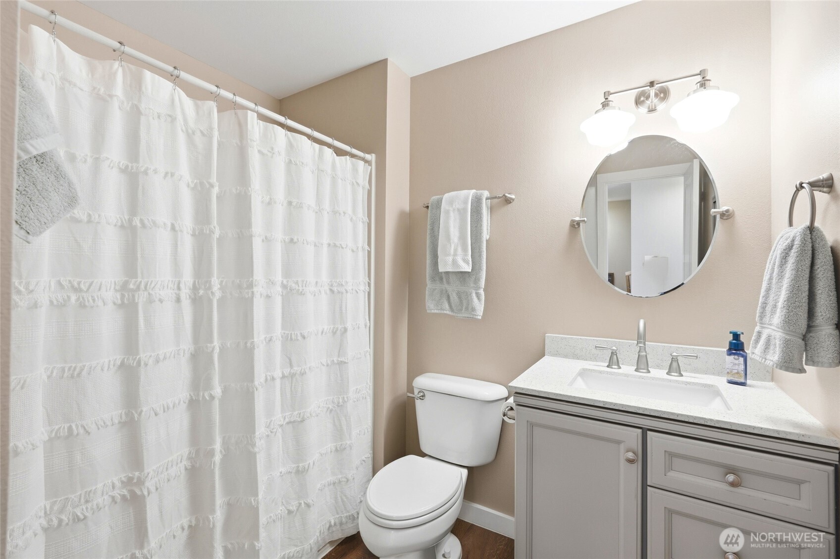 2773 NE Magnolia Street , Issaquah, WA 98029