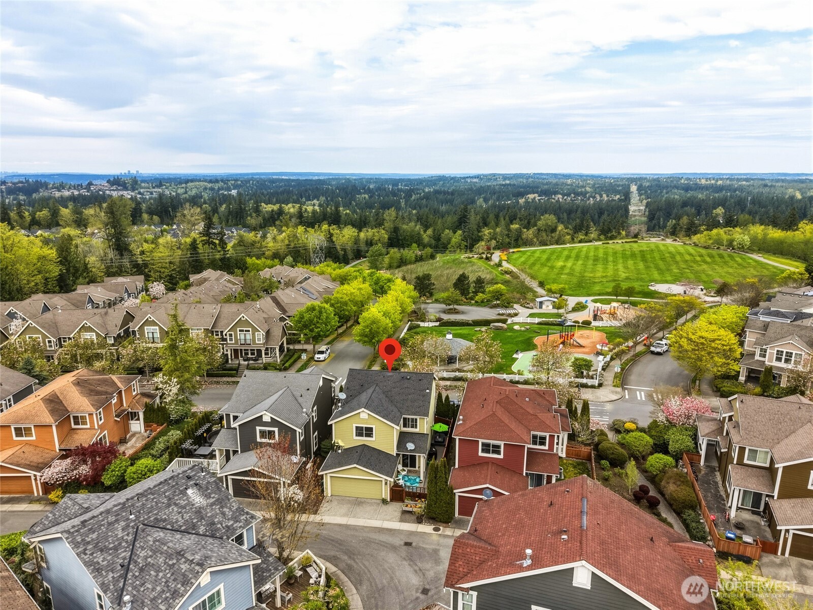 2773 NE Magnolia Street , Issaquah, WA 98029